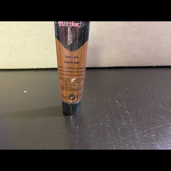 KVD Beauty Mini Lock-It Full-Coverage Long-Wear Matte Liquid Foundation D66 Cool - Picture 6 of 6